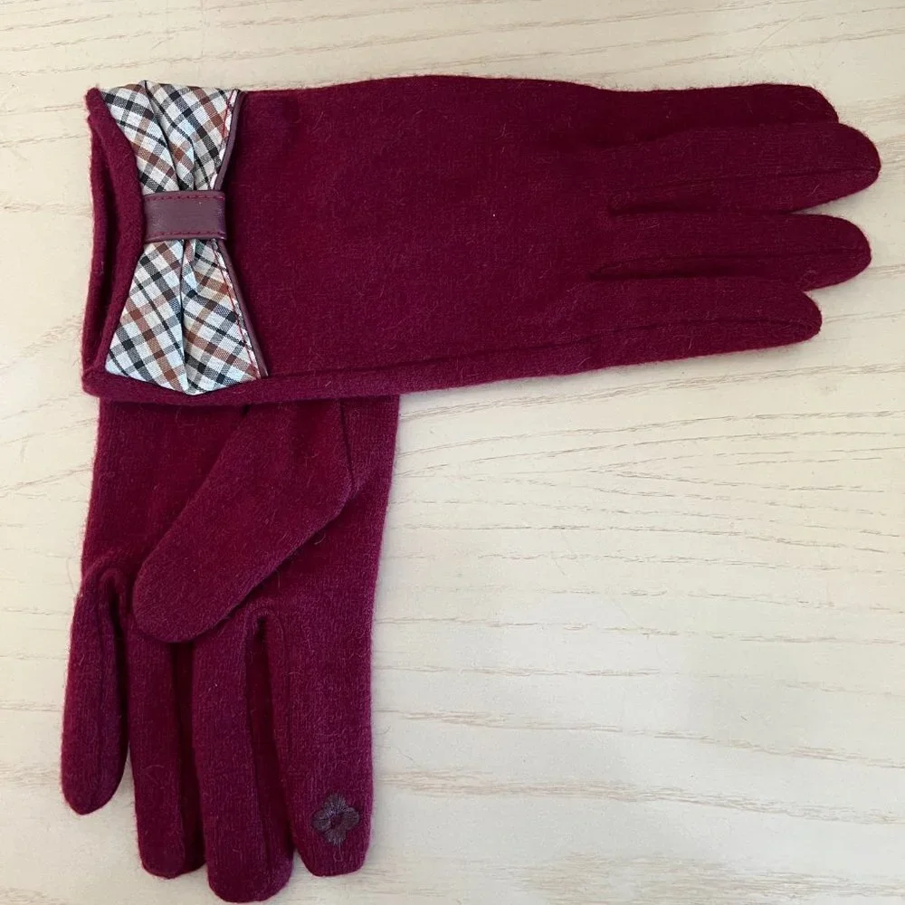 🖤 Burgundy Elegant Ladies Gloves With Plaid Bow Touch Screen Smart NWT